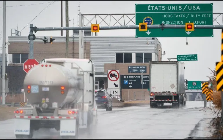 Trump anuncia el ''cierre temporal'' de la frontera con Canadá por COVID-19