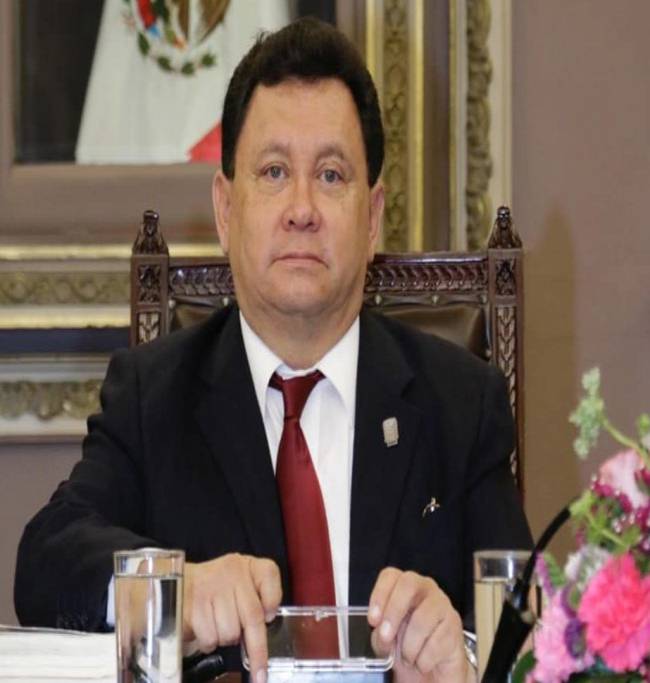 Separan del cargo a diputado de Puebla por comentarios inapropiados sobre mujeres