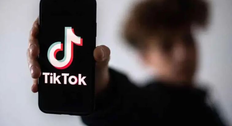 Adolescentes de todo el mundo asesoran a TikTok para que la plataforma sea más segura