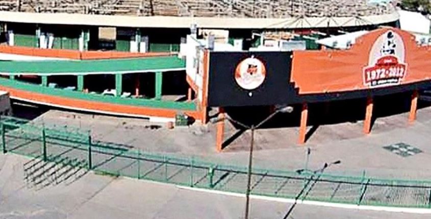 Gastan otros 178 mdp en estadios de beisbol ¿Es prioridad en medio de una pandemia?