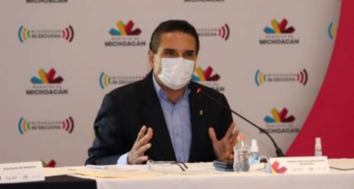 Gobernador de Michoacán se contagia de Covid