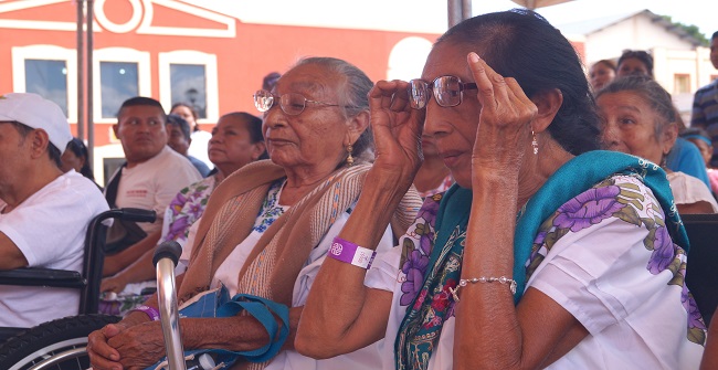 Yucatán: Invierten $2 millones para apoyar a población más vulnerable