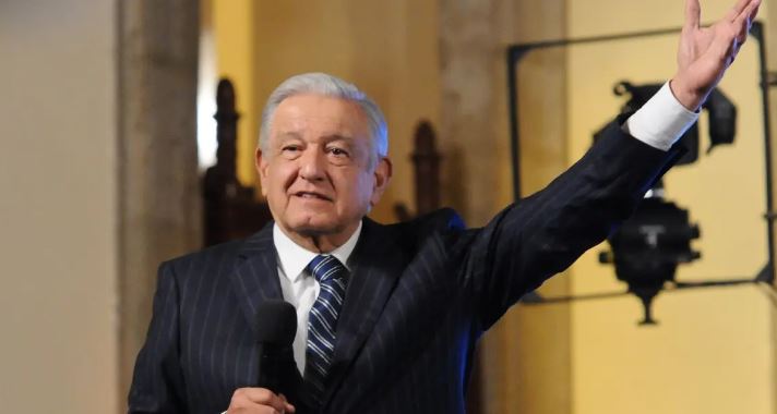 ¡Sigue la destrucción! AMLO quiere desaparecer alrededor de 10 organismos autónomos