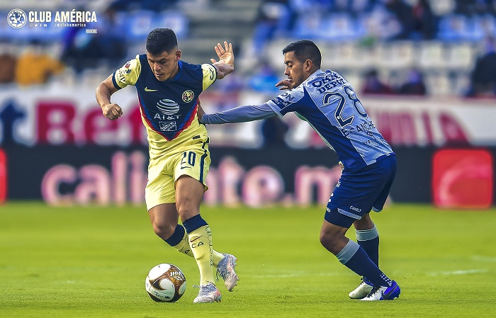 Pachuca despluma tres veces al América: 3-1