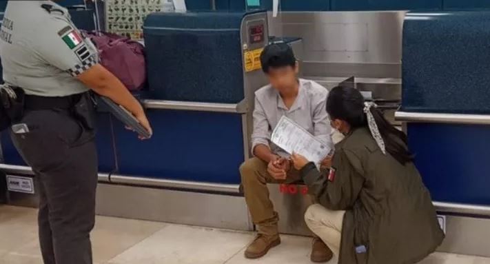 Detienen a traficante de niños en aeropuerto de Mérida