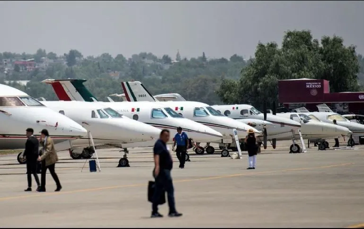 AMLO lanza subasta de 72 aeronaves de gobiernos anteriores