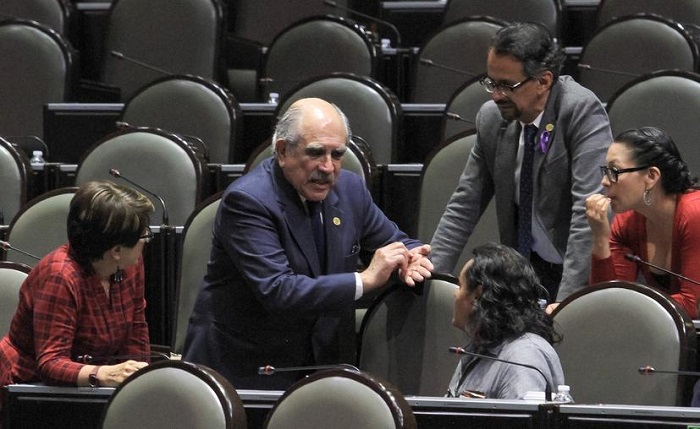 Senadores de Morena y del PRD rechazan la pena de muerte contra feminicidas