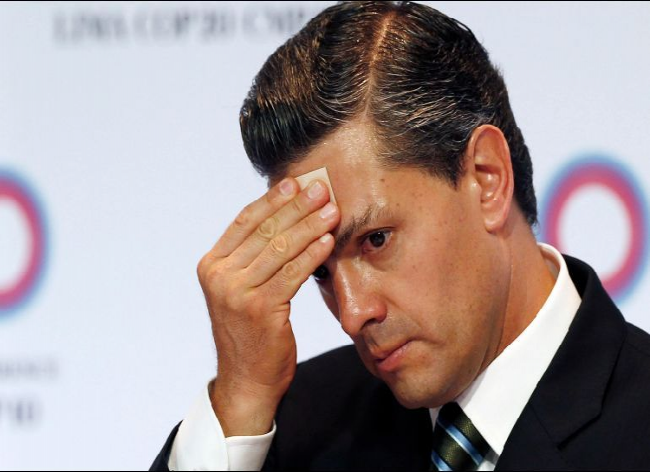 Peña Nieto viaja a España para escapar de ambiente adverso, según analista