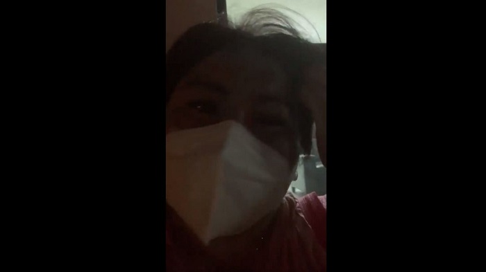 ( VIDEO) Enfermera de Ticul llora porque no atienden a su hermana con Covid-19