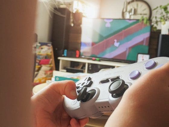 Niño gasta los ahorros de sus padres en créditos de videojuegos