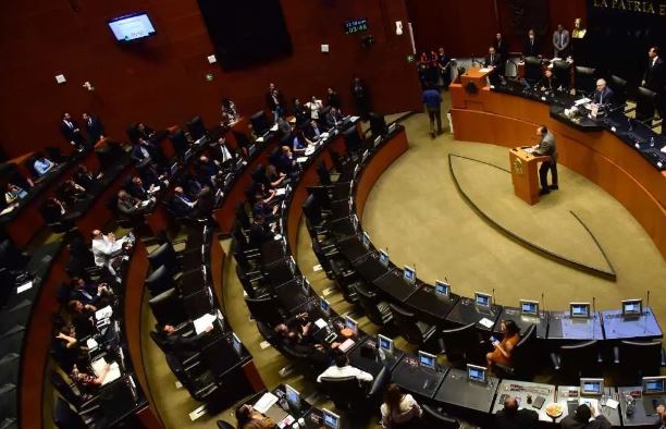 Morena bloquea periodo para nombrar a comisionados del INAI