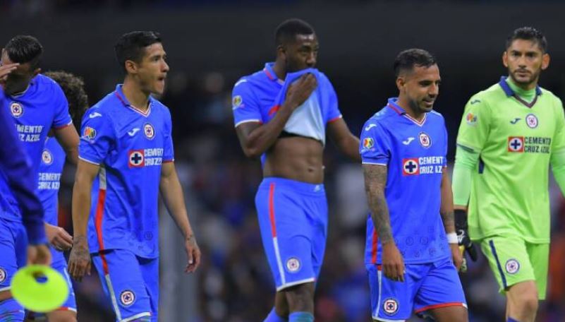 Los 3 jugadores que saldrían de Cruz Azul por el ‘Tuca’ Ferretti