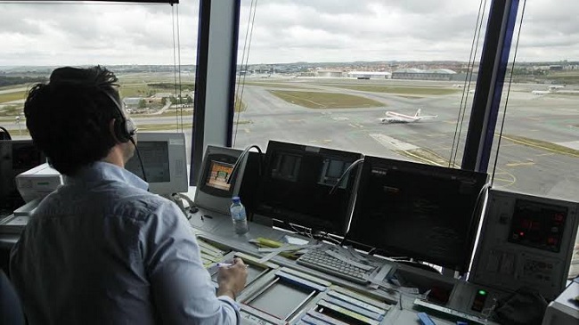 Vuelo de drones causa cierre del aeropuerto de Madrid