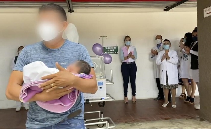 Mérida: Con solo 10 días de nacida, bebé logra vencer el coronavirus