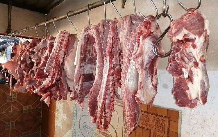 Yucatán: Empresarios altruistas regala carne de cerdo a pobladores de Espita