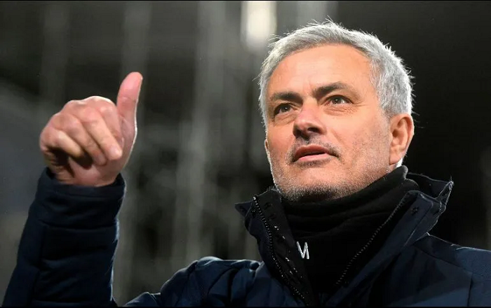 José Mourinho ya tiene equipo para la próxima temporada