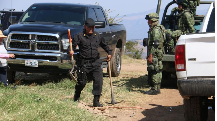 Hallan restos humanos en 60 bolsas en Zapopan