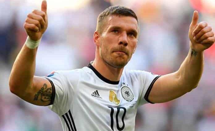 Querétaro buscaría fichar a Lukas Podolski