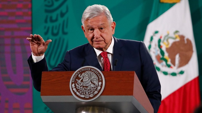 López Obrador denunciará compra de votos durante veda electoral