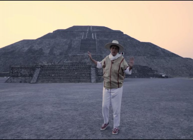 Sobre pirámide de Teotihuacán hacen propaganda a Morena