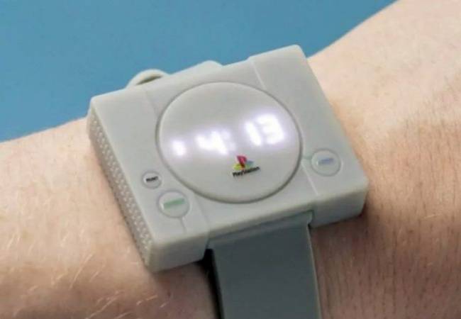 A la venta reloj en forma de consola de PlayStation
