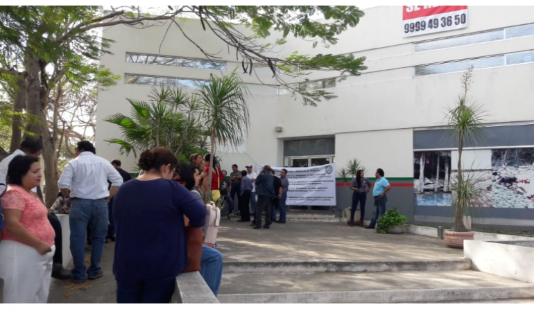 Yucatán: Trabajadores de Semarnat protestan por anomalías  en su contrato de trabajo colectivo