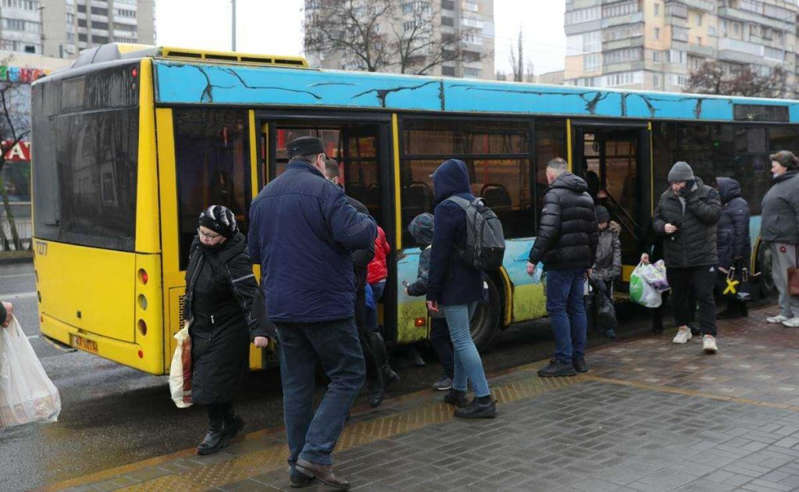 "La Embajada sólo me da largas", dice mexicano en Ucrania en inminente peligro