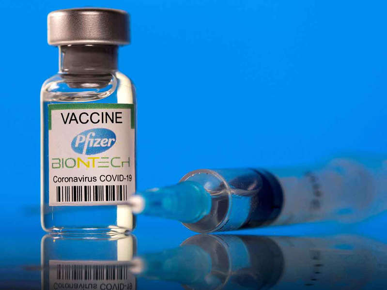 Tercera dosis de vacuna covid también tiene efectos secundarios: nuevo estudio