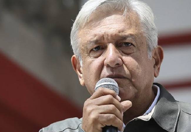 Organización anticorrupción se defiende de ataques de AMLO