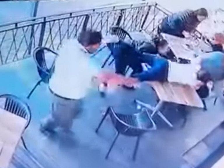 VIDEO: Intentan secuestrar a un niña en un restaurante en Sudáfrica