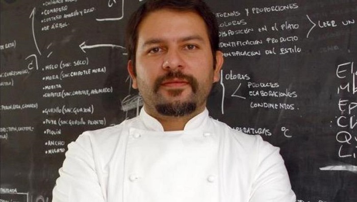 Tunden al chef Enrique Olvera por decir que "el cliente no siempre tiene la razón"