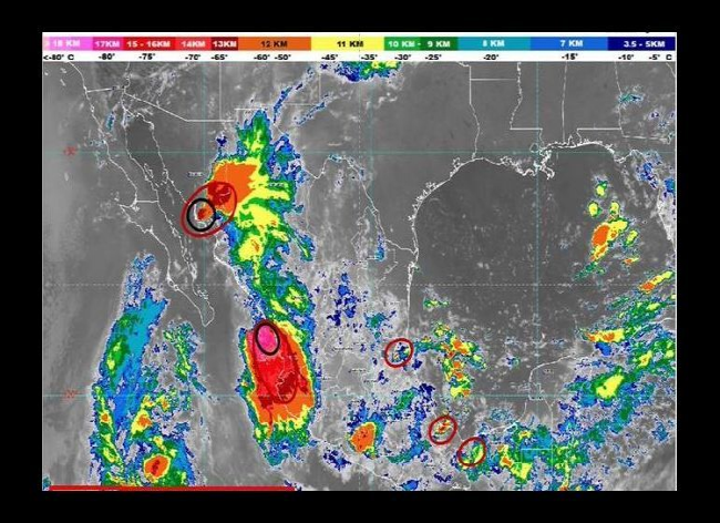 Tormenta tropical Kiko se acerca a Cabo San Lucas