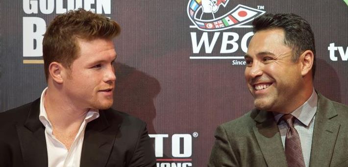 De la Hoya habla de posible pelea con El Canelo o Floyd Mayweather Jr.