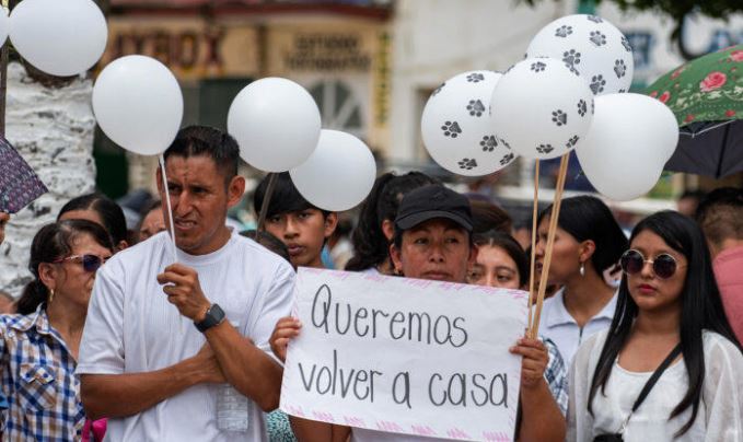 Indígenas desplazados de Tila marchan en Chiapas para exigir paz