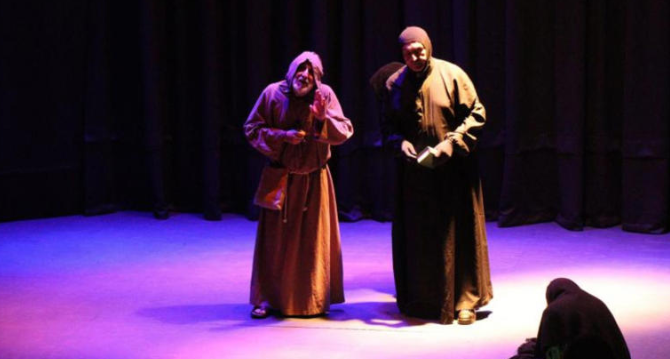Tragedia en el escenario: muere mítico actor durante una función de teatro