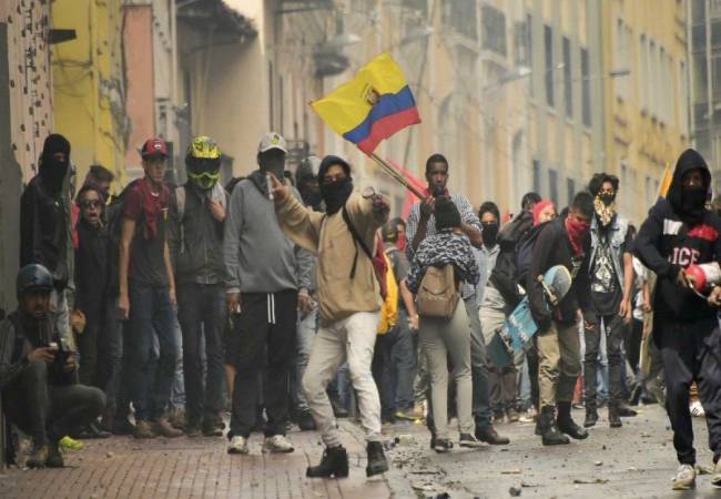 Cinco muertos en una semana de protestas en Ecuador