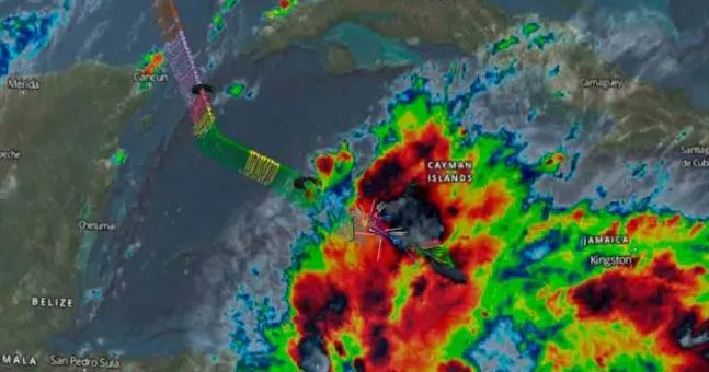 Tormenta Tropical llegaría a la península de Yucatán el sábado