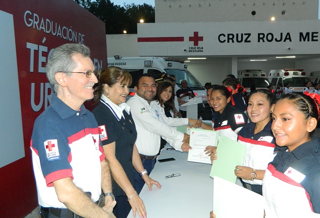 Mérida: Se gradúa la XXX generación de Técnicos en Urgencias Médicas