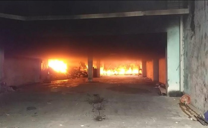Mérida: Se incendia un predio abandonado del centro