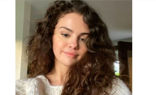 Selena Gomez subre fotos "al natural" y fans se lo aplauden