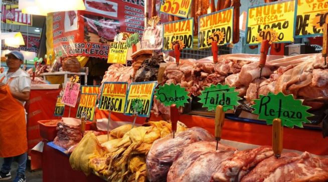 Crimen organizado define precios de alimentos, combustible y transporte con el derecho de piso