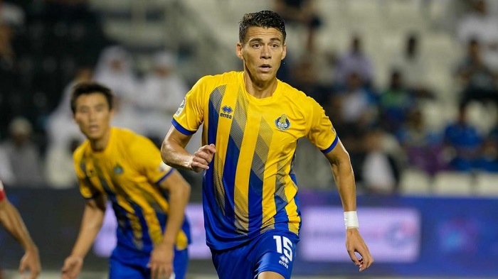 El futbolista Héctor Moreno renuncia a su sueldo para ayudar a combatir al covid-19