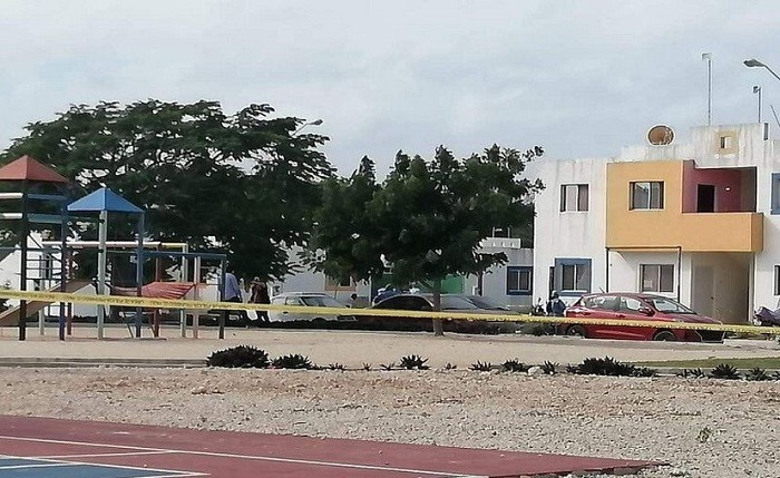 Yucatán: Sujeto mató a dos e hirió a cuchilladas a su esposa en Umán