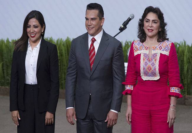 Este domingo se decide quién será el nuevo presidente del PRI en México