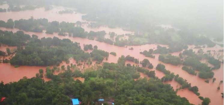 India: Además de la Covid, inundaciones matan a 79 personas