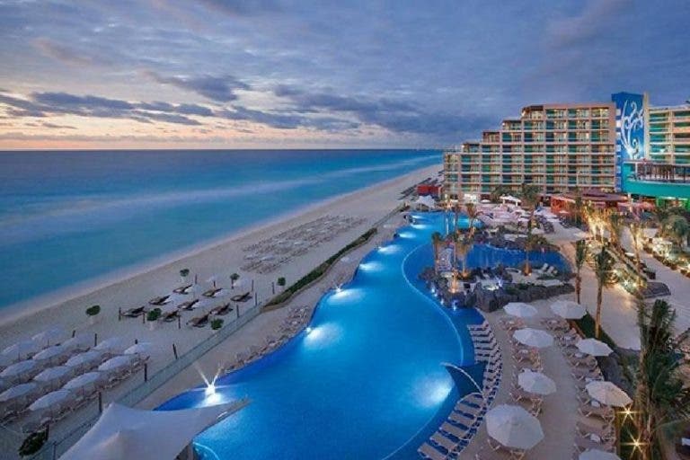 Lanzan concurso para vacacionar en Cancún por 20 años ‘todo incluido’