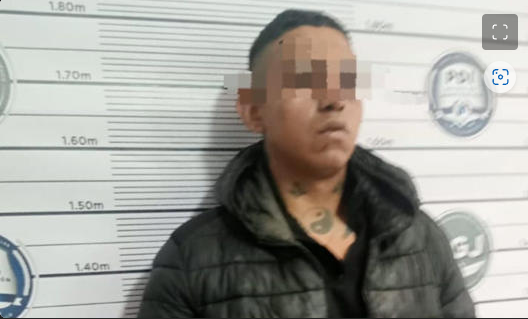 Naucalpan: “¡Soy del cártel!”, grita extorsionador en consultorio y pacientes le dan golpiza