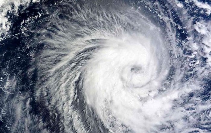 Huracán Felicia alcanza categoría 3; está en el Océano Pacífico
