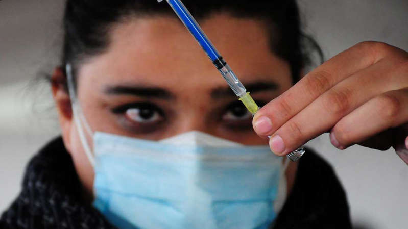 Pfizer solicitará autorización de Cofepris para vacunar a menores
