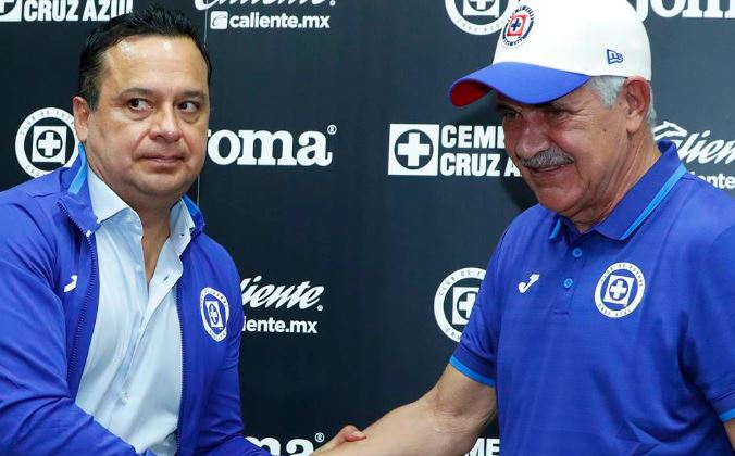 La petición que hizo el Tuca Ferretti a la directiva del Cruz Azul